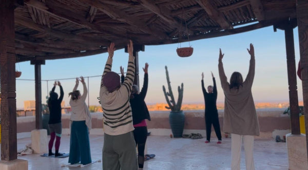 What Is Qi Gong (and Why Dao Yin Is My Go-To Practice for Midlife Wellbeing)