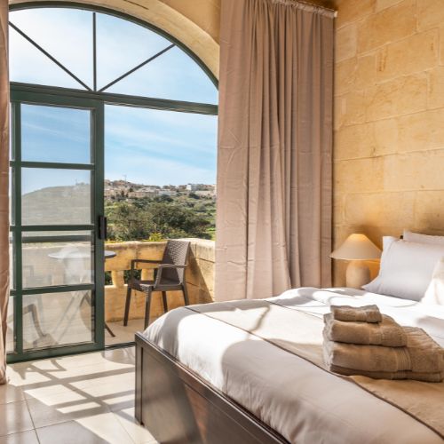 Island Warmth Retreat, Gozo - DEPOSIT OPTION - Dates from the 1st Nov 2026